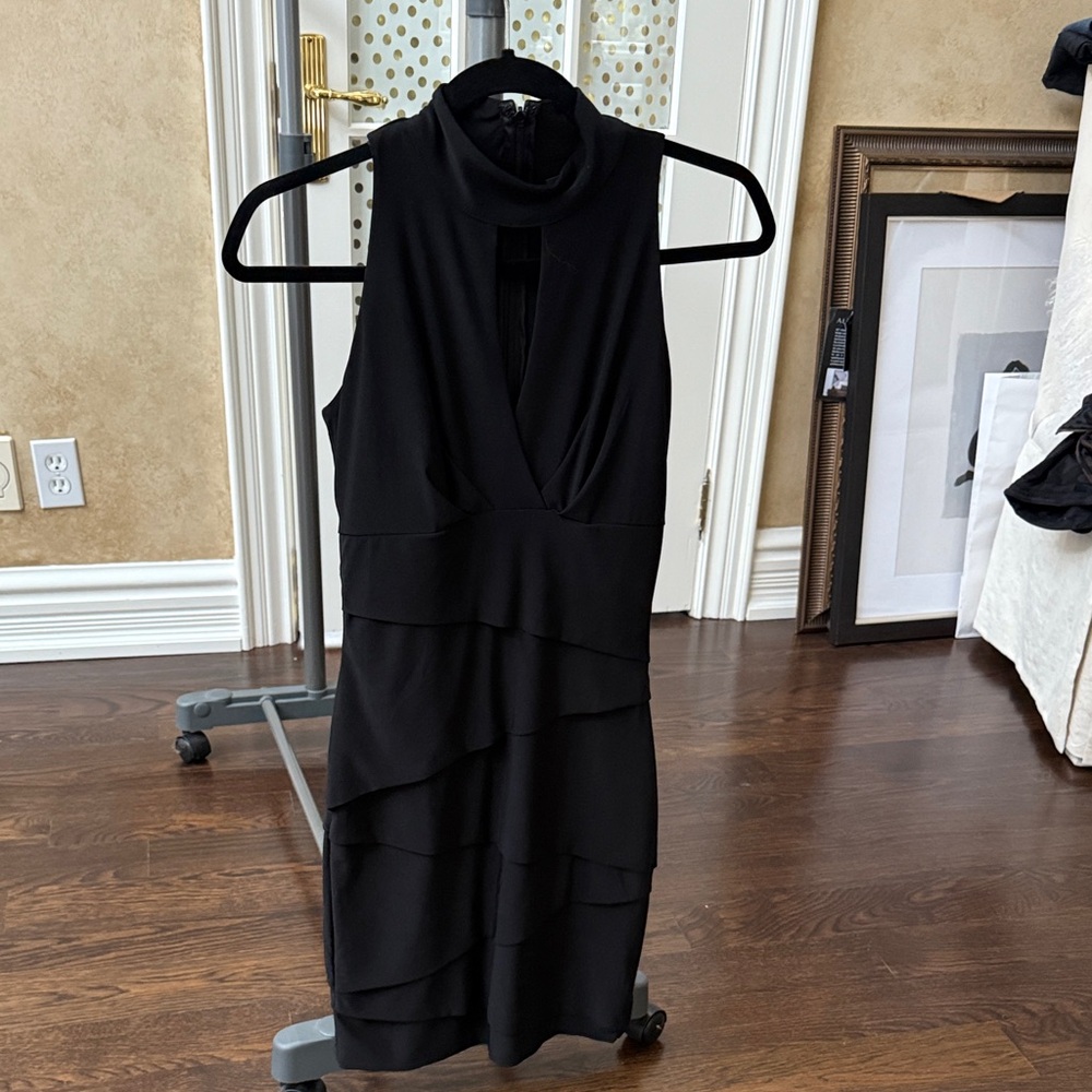 Elegant Black Sleeveless Mini Dress